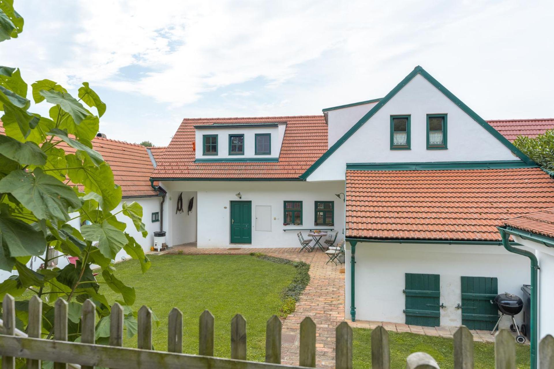 Winzerhof Kuessler - Weinviertel Stillfried Exterior foto